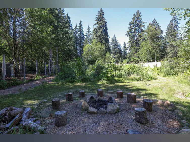 4345 Macaulay Road, Black Creek, BC, V9J 1E2 - 68