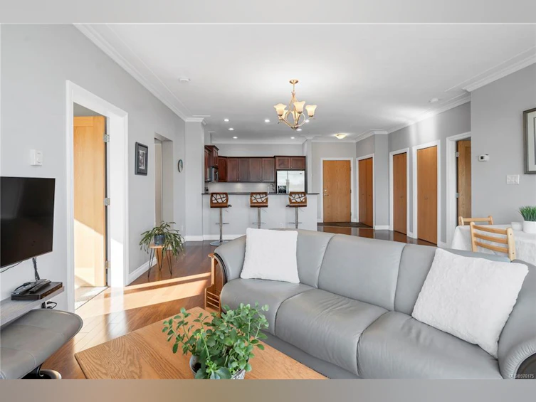 207-2676 S Island Highway, Campbell River, BC, V9W 1C7 - 5