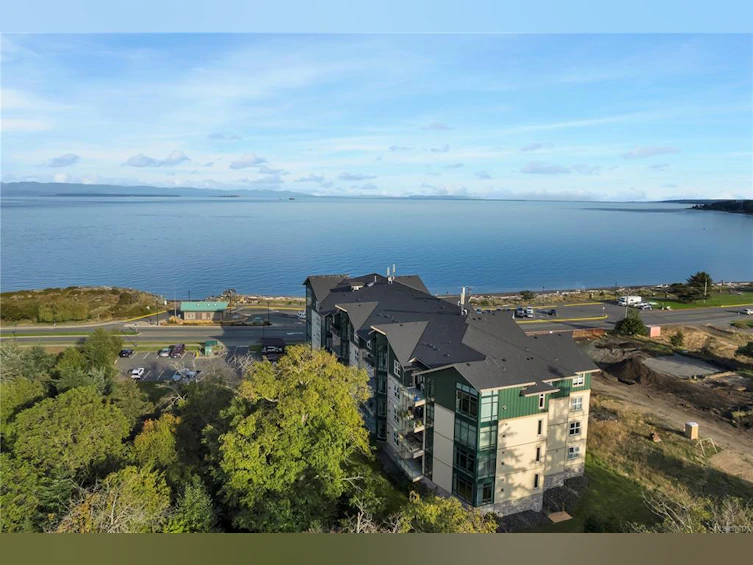207-2676 S Island Highway, Campbell River, BC, V9W 1C7 - 36
