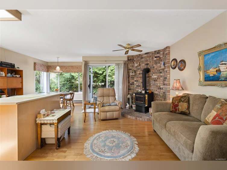 591 Moresby Avenue, Qualicum Beach, BC, V9K 1J6 - 18