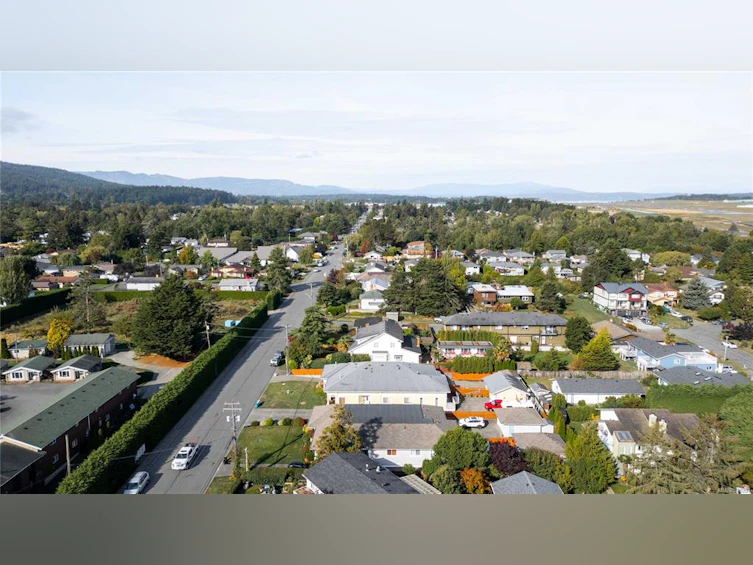 2344 Weiler Avenue, Sidney, BC, V8L 1S1 - 74