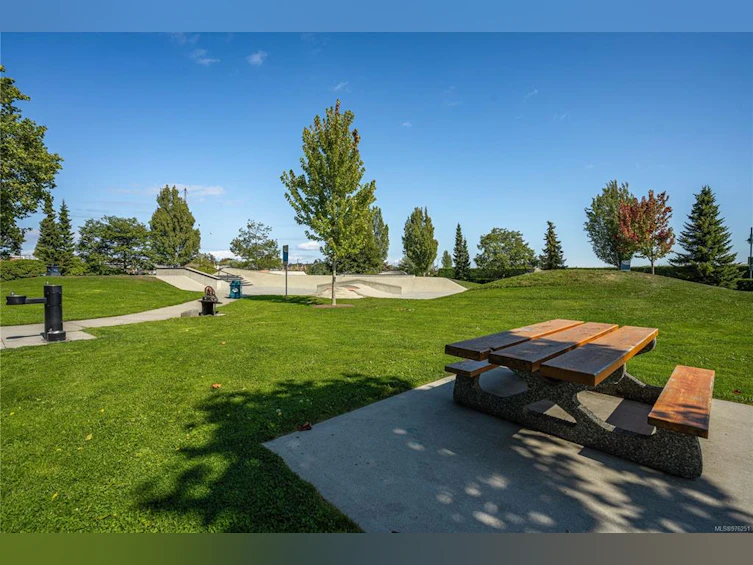 2344 Weiler Avenue, Sidney, BC, V8L 1S1 - 59
