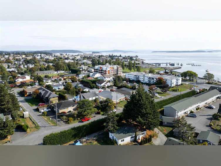 2344 Weiler Avenue, Sidney, BC, V8L 1S1 - 68