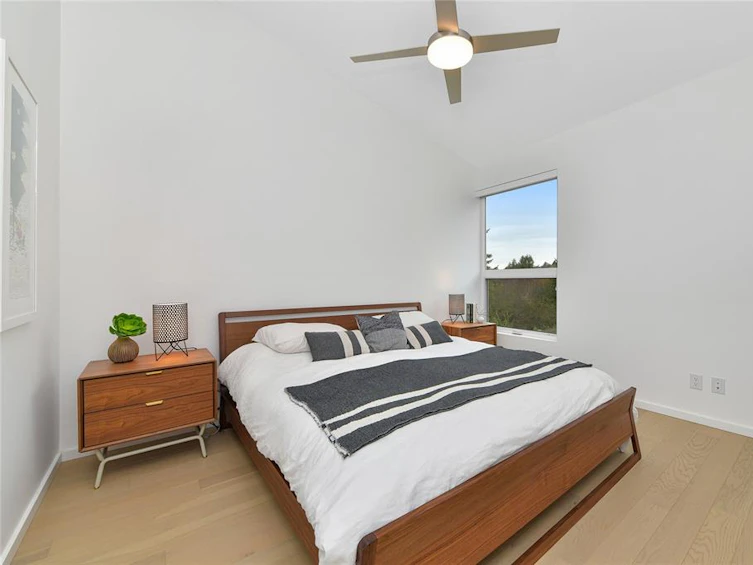 119-1720 Fairfield Road, Victoria, BC, V8S 1G3 - 25