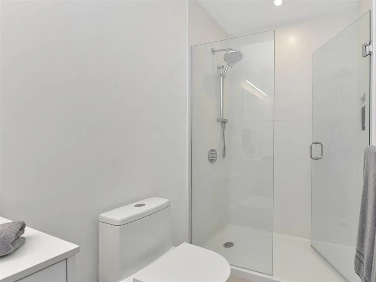 119-1720 Fairfield Road, Victoria, BC, V8S 1G3 - 29