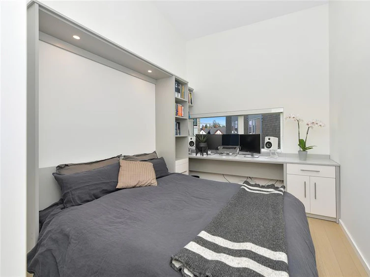119-1720 Fairfield Road, Victoria, BC, V8S 1G3 - 37
