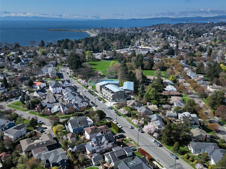 119-1720 Fairfield Road, Victoria, BC, V8S 1G3 - 70