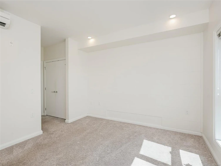 103-745 Travino Lane, Saanich, BC, V8Z 0E5 - 17