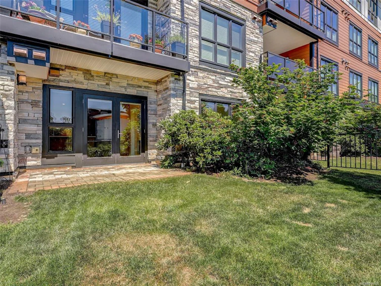 103-745 Travino Lane, Saanich, BC, V8Z 0E5 - 25