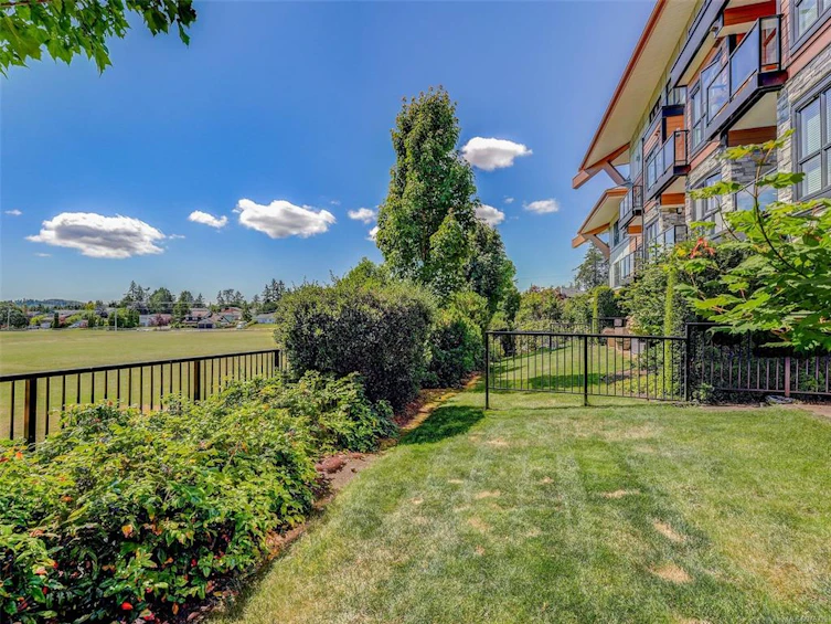 103-745 Travino Lane, Saanich, BC, V8Z 0E5 - 26