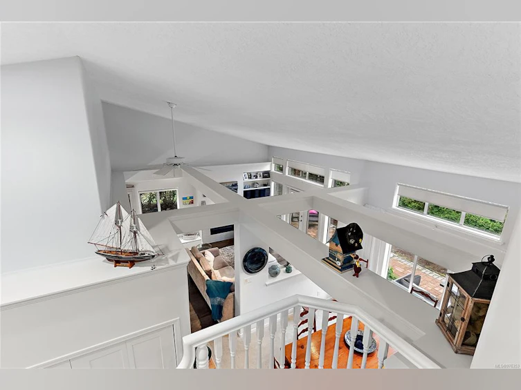 2543 Beaufort Road, Sidney, BC, V8L 2K2 - 29
