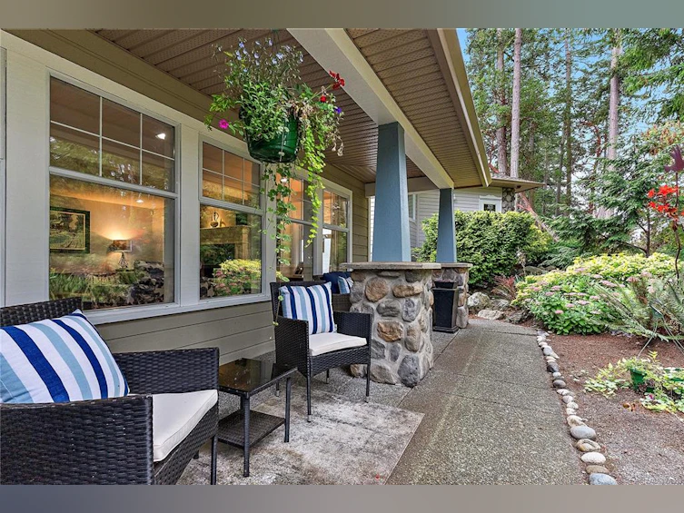 2543 Beaufort Road, Sidney, BC, V8L 2K2 - 35