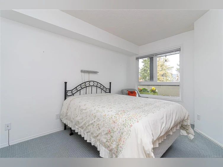 230-2245 James White Boulevard, Sidney, BC, V8L 1Z5 - 12