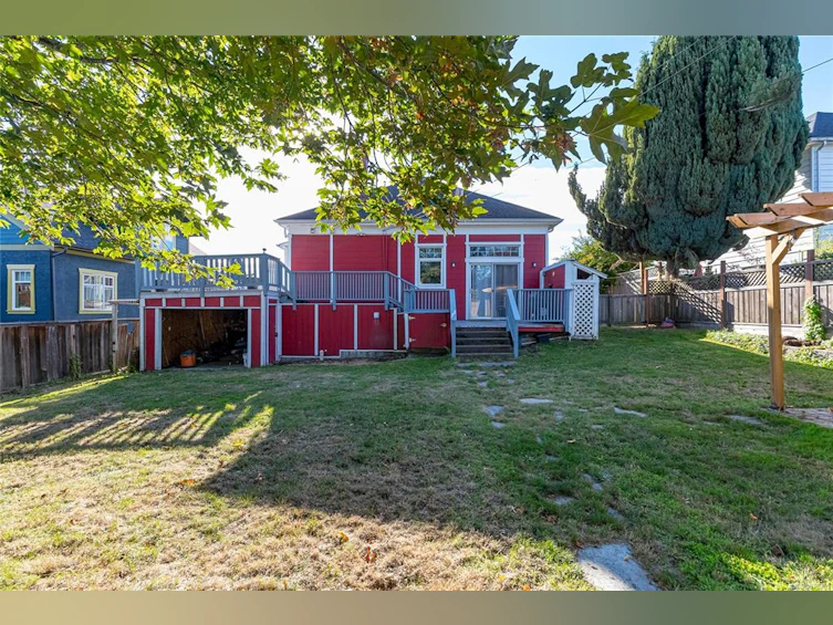20 White Street, Ladysmith, BC, V9G 1B8 - 19