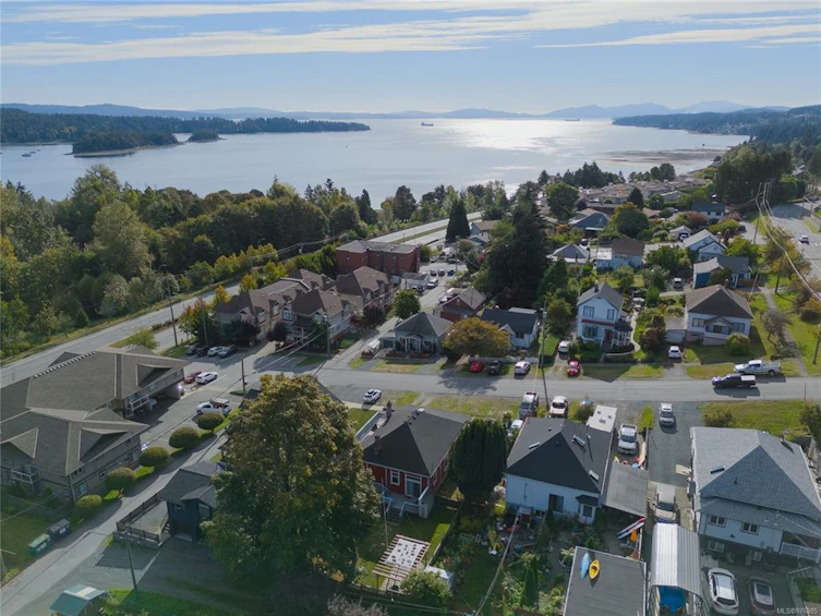20 White Street, Ladysmith, BC, V9G 1B8 - 48