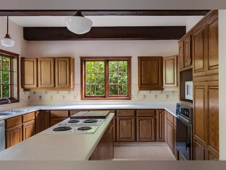 5161 Old West Saanich Road, Saanich, BC, V9E 2B1 - 17
