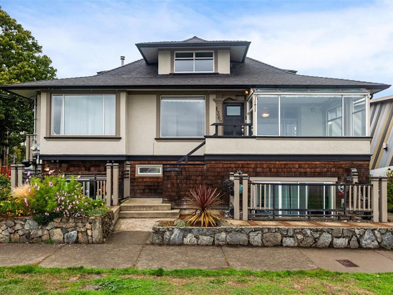 1362 Dallas Road, Victoria BC V8S 1A1