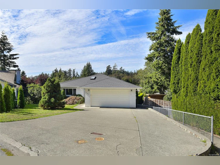 1109 Laburnum Road, Saanich, BC, V8Z 2N1 - 51