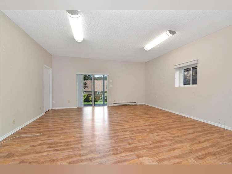 1109 Laburnum Road, Saanich, BC, V8Z 2N1 - 28
