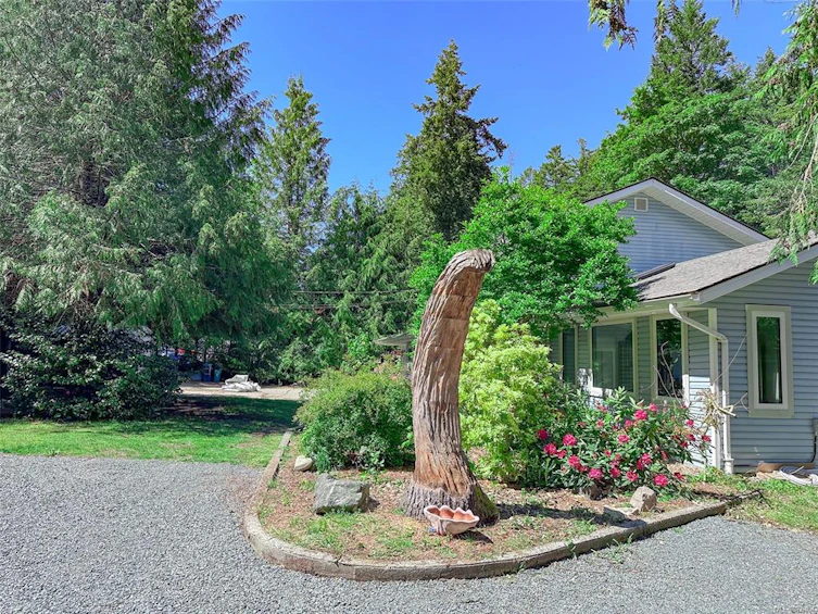 4621 Berbers Drive, Bowser/Deep Bay, BC, V0R 1G0 - 2