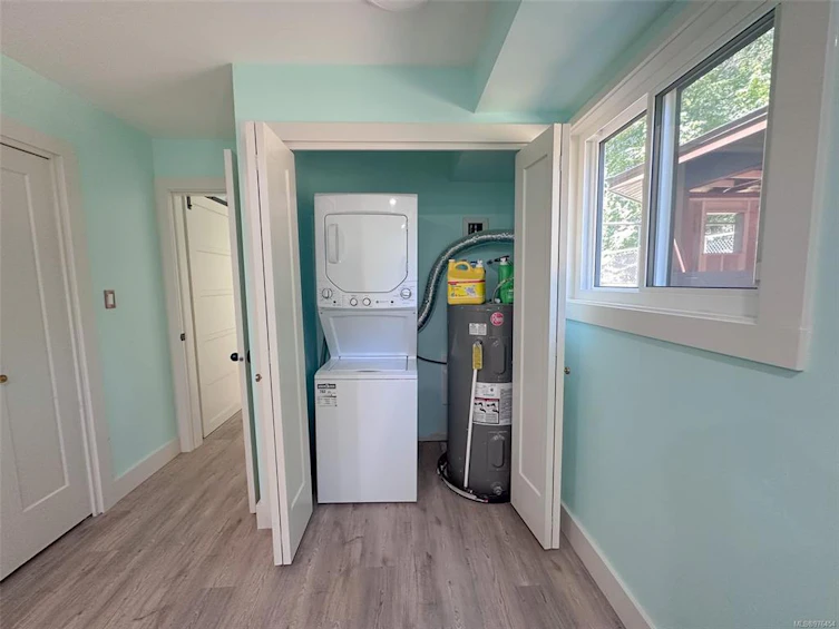 4621 Berbers Drive, Bowser/Deep Bay, BC, V0R 1G0 - 46