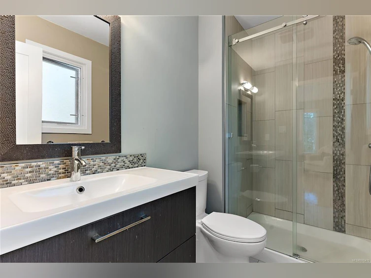 11108 Baxendale Road, North Saanich, BC, V8L 5M4 - 12