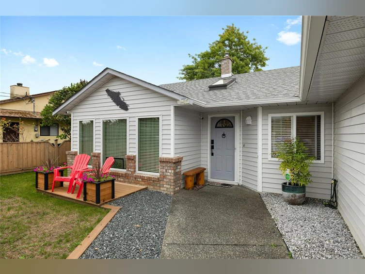 754 Nanoose Avenue, Parksville, BC, V9P 1E8 - 12