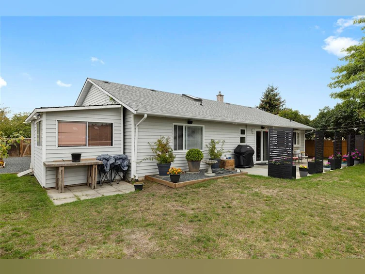 754 Nanoose Avenue, Parksville, BC, V9P 1E8 - 40