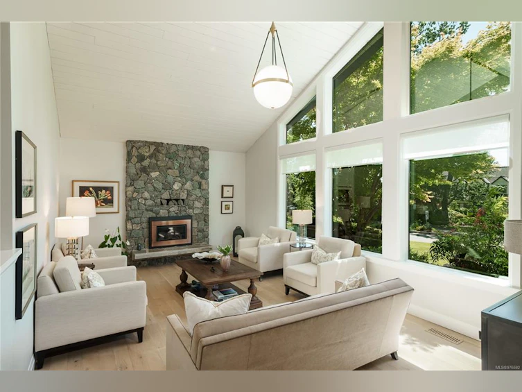 2780 Arbutus Road, Saanich, BC, V8N 5X4 - 4