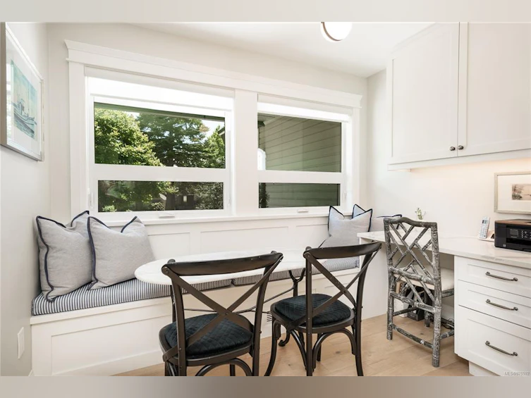 2780 Arbutus Road, Saanich, BC, V8N 5X4 - 9