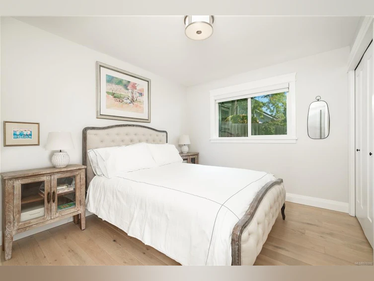 2780 Arbutus Road, Saanich, BC, V8N 5X4 - 16