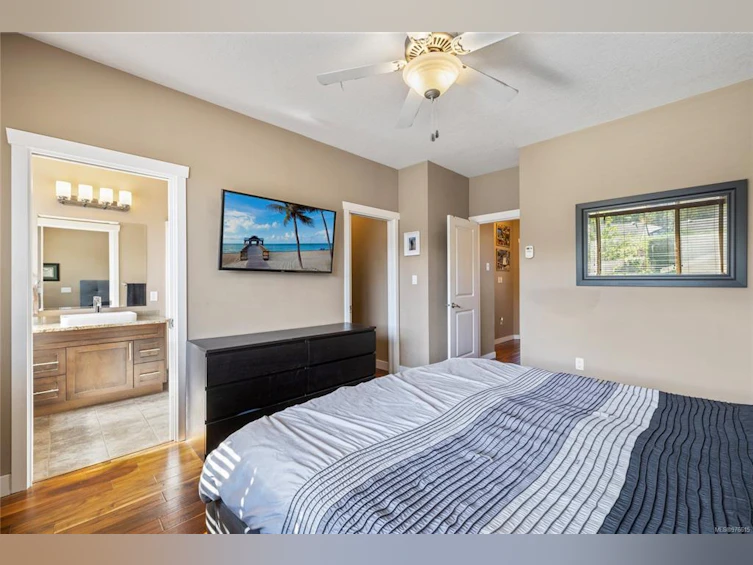 333 Cordan Street, Nanaimo, BC, V9R 0E3 - 18