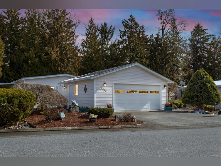 3832 King Arthur Drive, Nanaimo, BC, V9T 6B9 - 34
