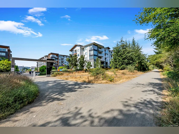 104-960 Reunion Avenue, Langford, BC, V9B 0W5 - 41