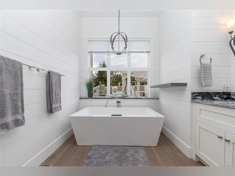3455 Cambridge Road, Fairwinds, BC, V9P 9G5 - 45