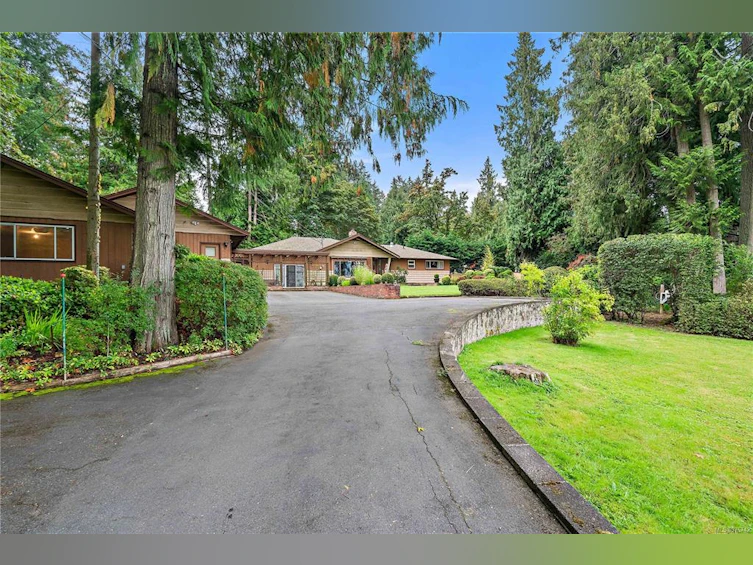 1097 Maple Road, North Saanich, BC, V8L 5P5 - 32