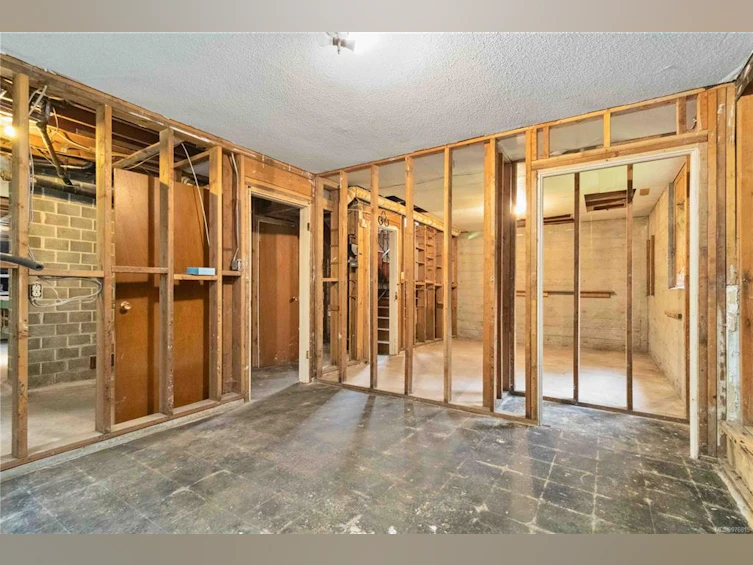 2360 Tacon Place, Langford, BC, V9B 3G7 - 32