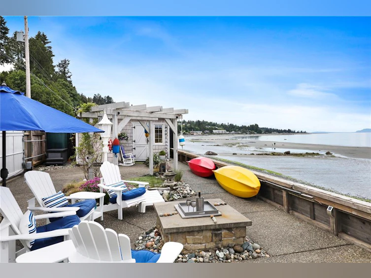 2935 W Island Highway, Qualicum Beach, BC, V9K 2H2 - 41