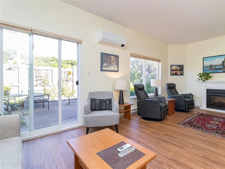 1967 Polo Park Court, Central Saanich, BC, V8M 2K1 - 8