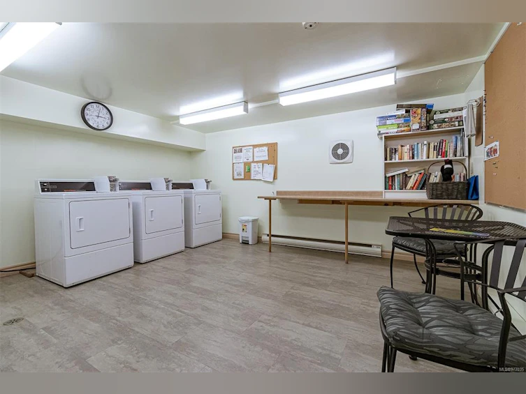 408-1012 Collinson Street, Victoria, BC, V8V 3C1 - 24
