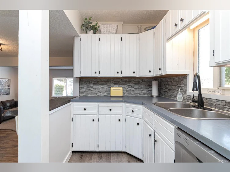 2957 Pickford Road, Colwood, BC, V9B 2K8 - 6