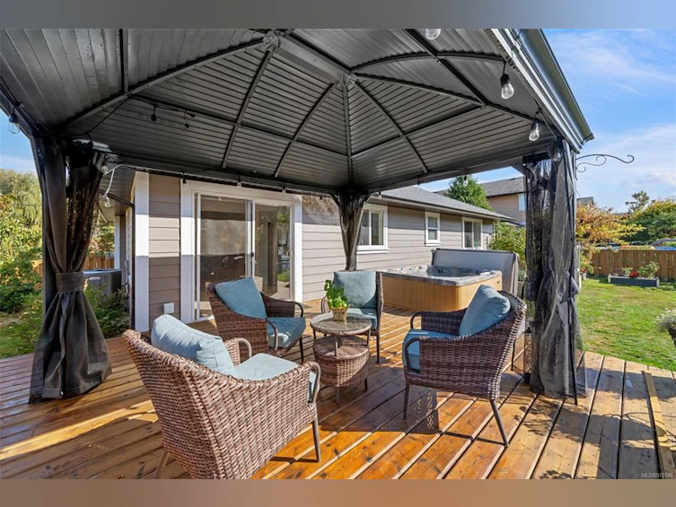 1586 Longwood Road, Cowichan Bay, BC, V0R 1N0 - 12