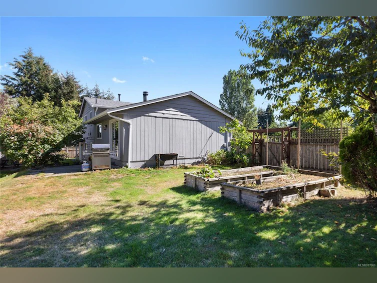 767 Parkview Drive, Nanaimo, BC, V9R 5X2 - 2