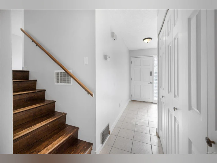 767 Parkview Drive, Nanaimo, BC, V9R 5X2 - 3