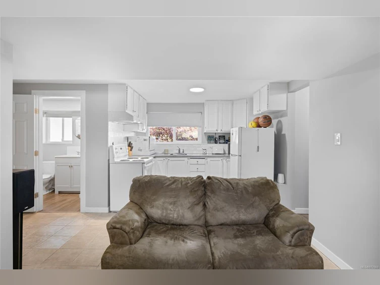 767 Parkview Drive, Nanaimo, BC, V9R 5X2 - 26