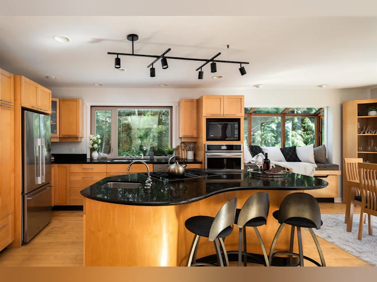 3809 Otter Point Road, Sooke, BC, V9Z 0K1 - 14