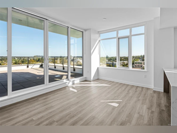PH2-1100 Yates Street, Victoria, BC, V8V 3M8 - 26