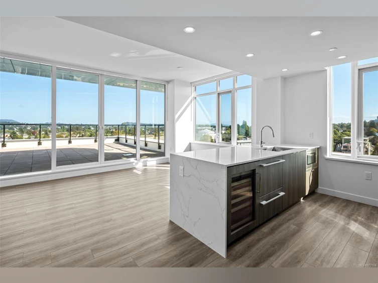 PH2-1100 Yates Street, Victoria, BC, V8V 3M8 - 30