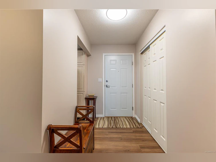 205-280 S Dogwood Street, Campbell River, BC, V9W 6Y7 - 3