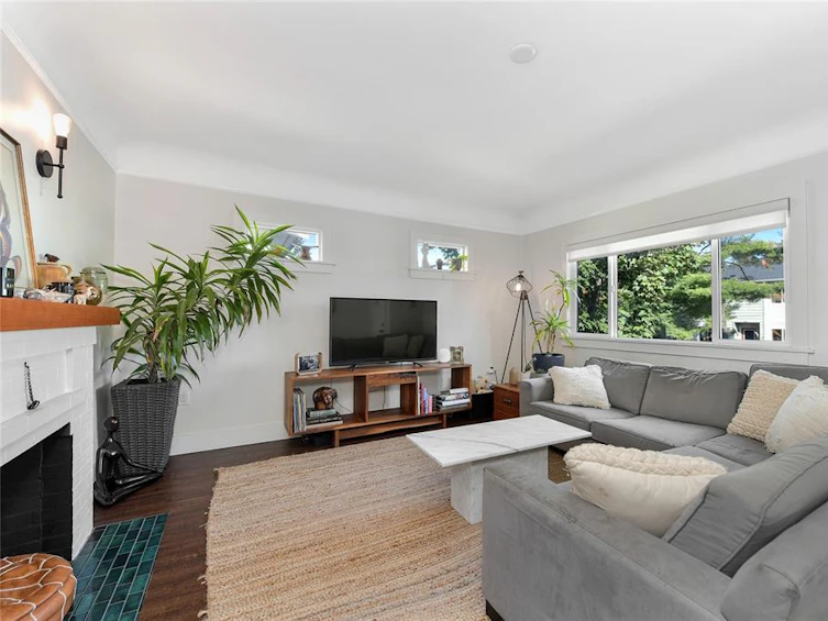 950 Hereward Road, Victoria, BC, V9A 4C8 - 5